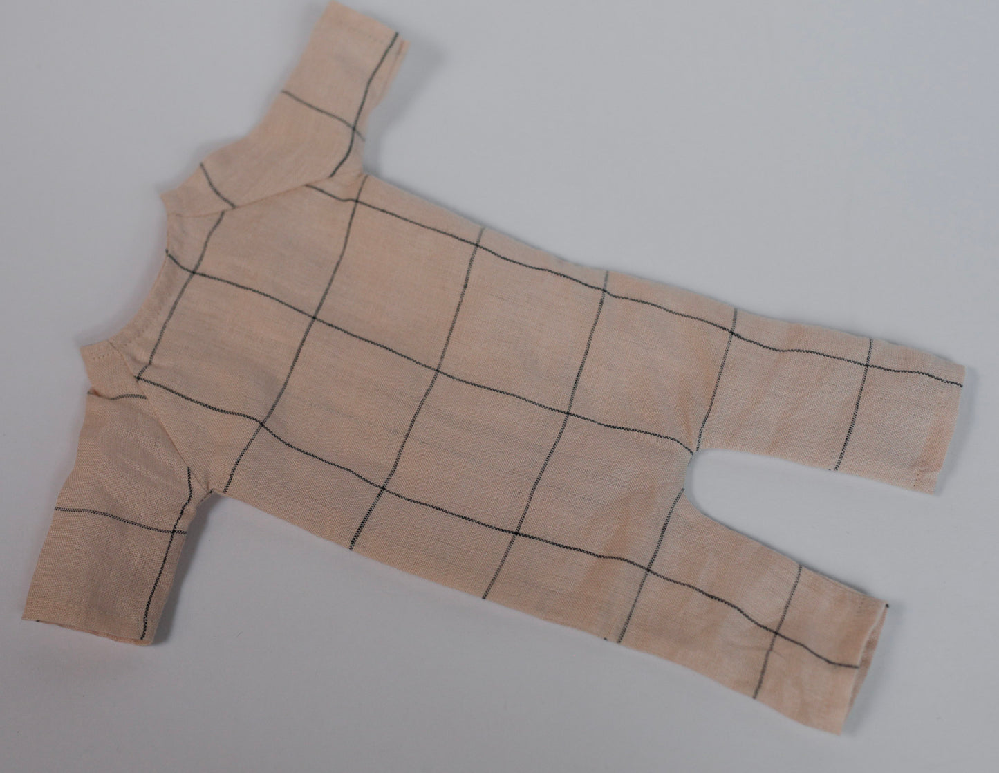 Grey Goose toy 55 cm in check romper