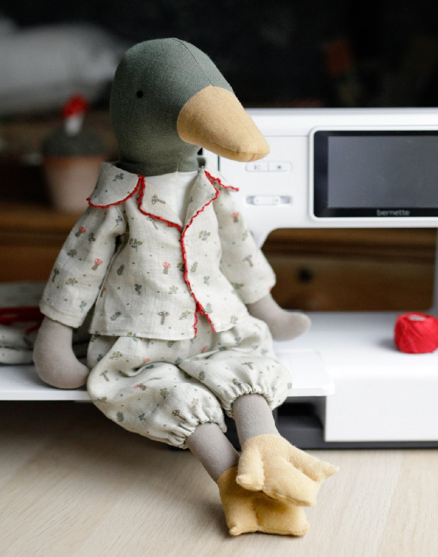 DIY 55 cm EFI Friends pyjama making kit