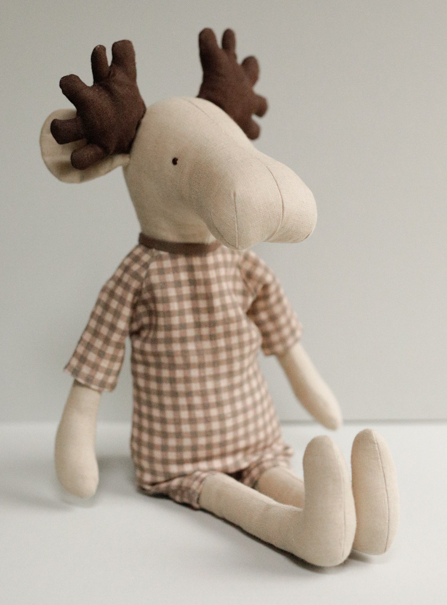 1466 Dark brown 100% Lithuanian linen softened fabric