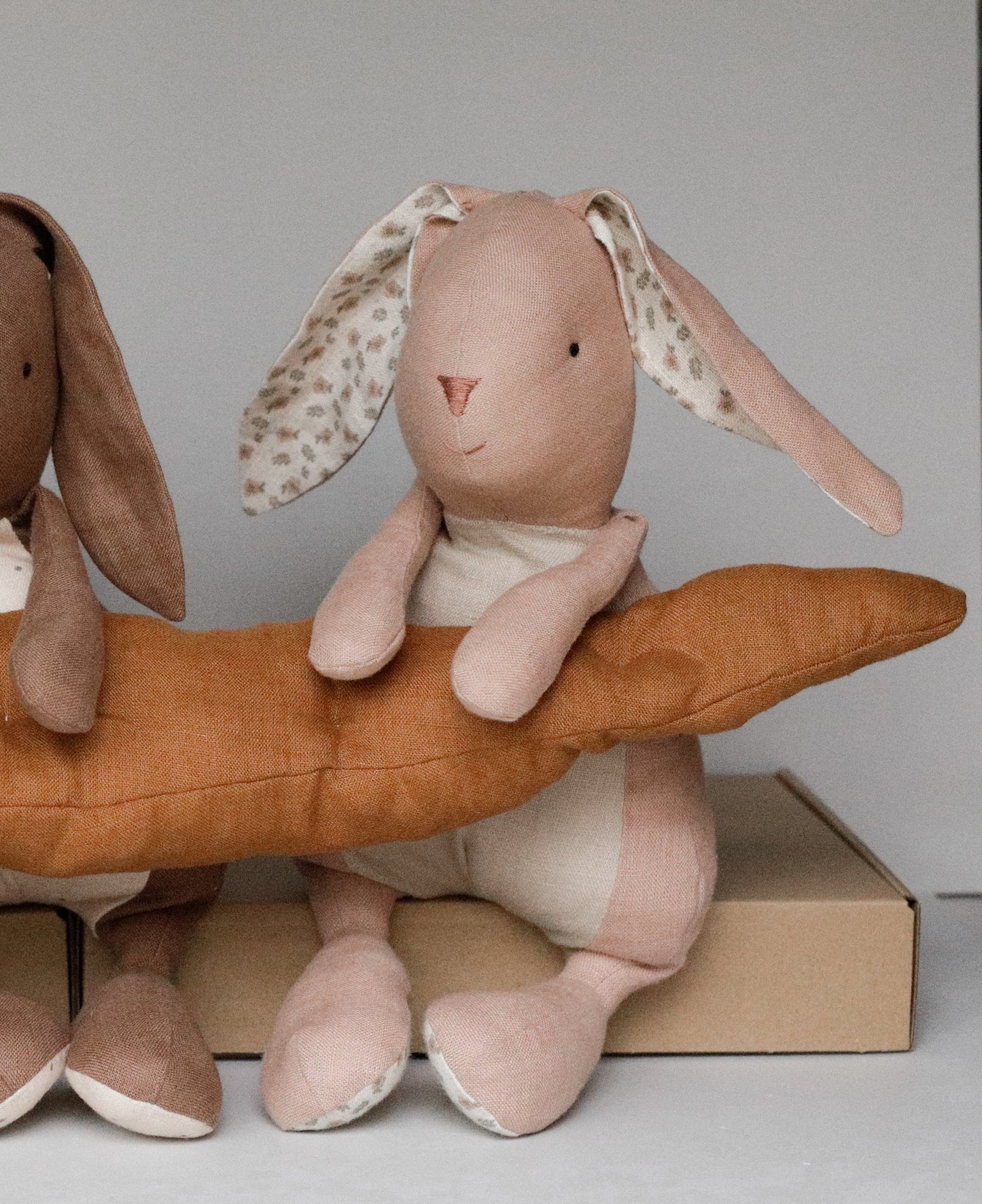 1667 Pink nude 100% Lithuanian linen softened fabric