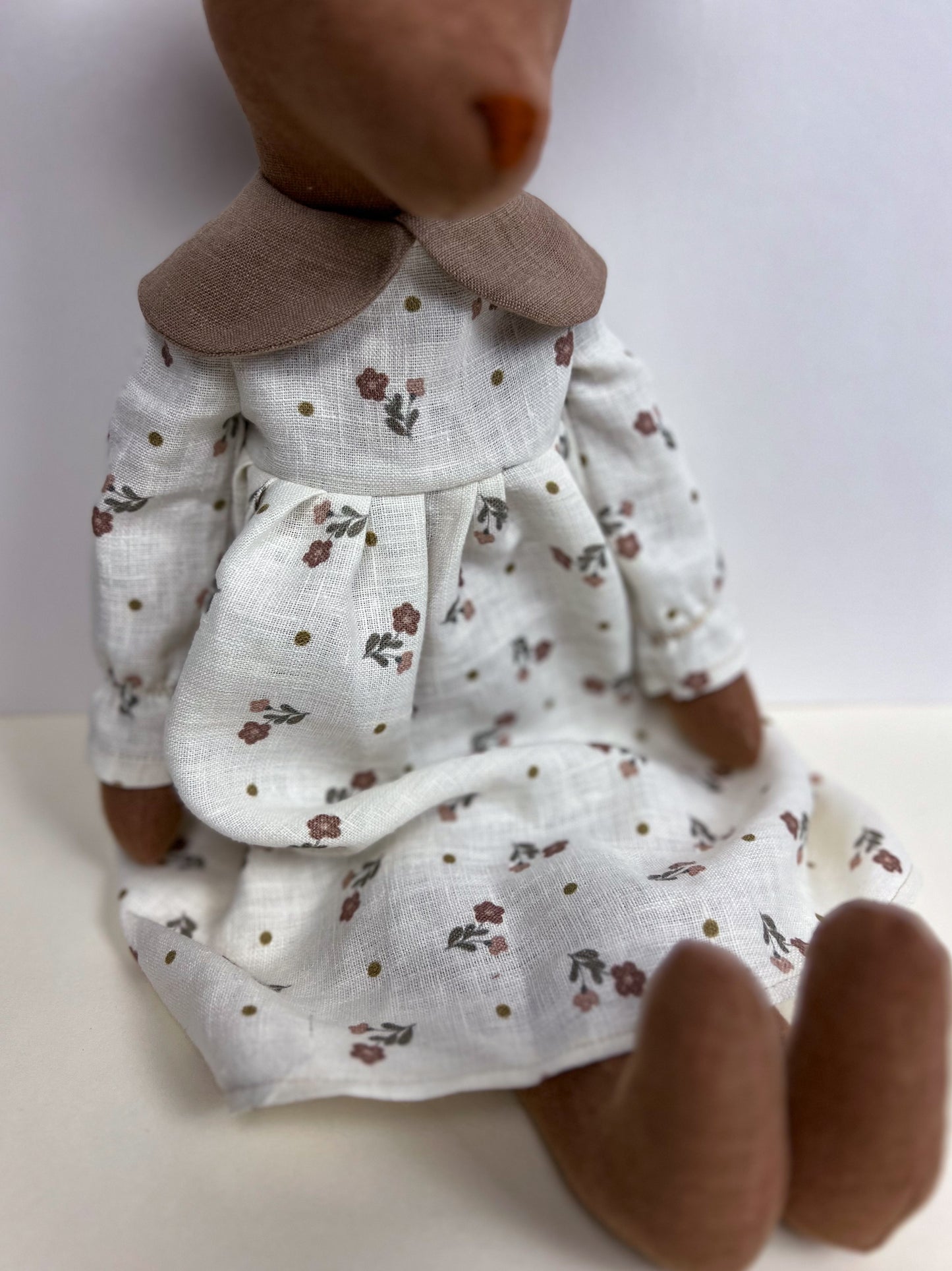 DIY 55 cm EFI Friends Peter Pan collar dress making kit