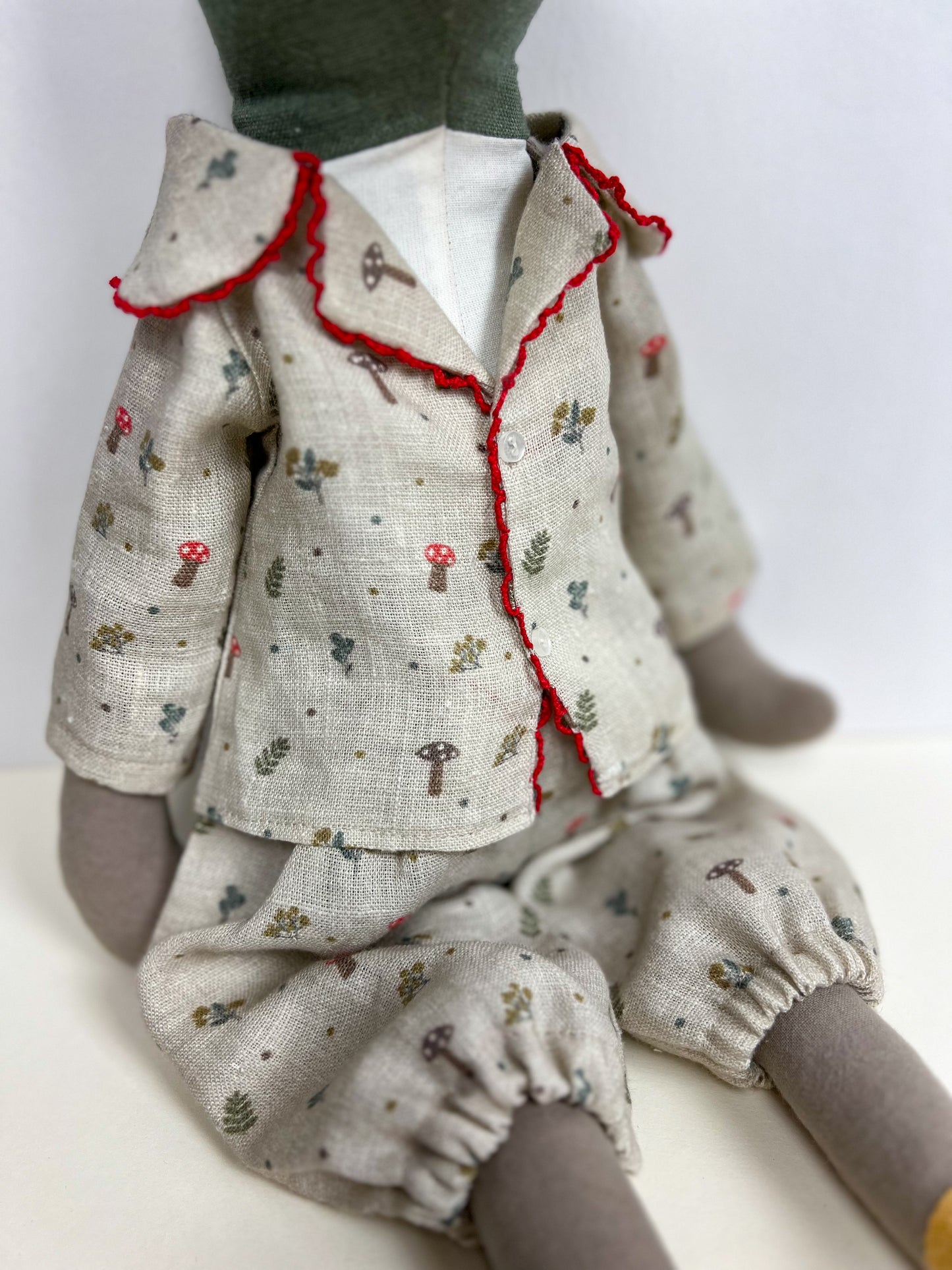 DIY 55 cm EFI Friends pyjama making kit