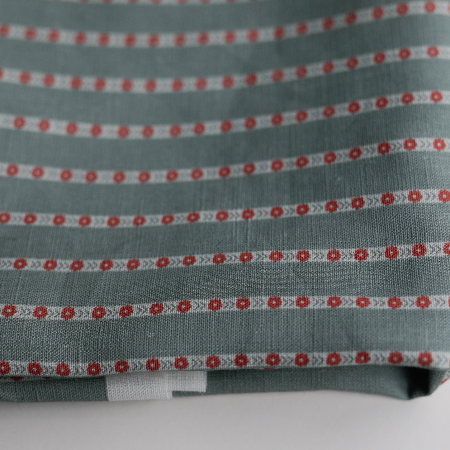 016 Vintage floral stripes 100% soft linen fabric