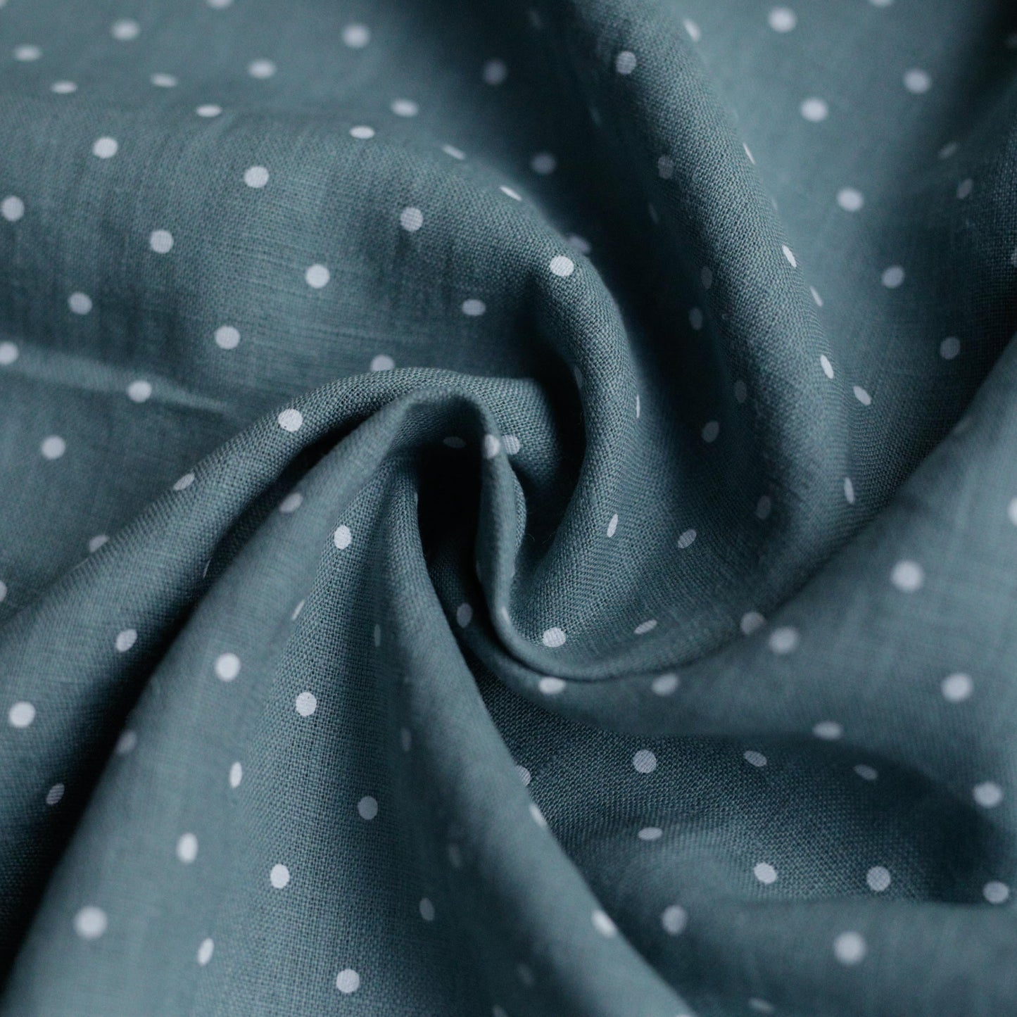 2425 Polka dot on teal 100% Lithuanian linen softened fabric