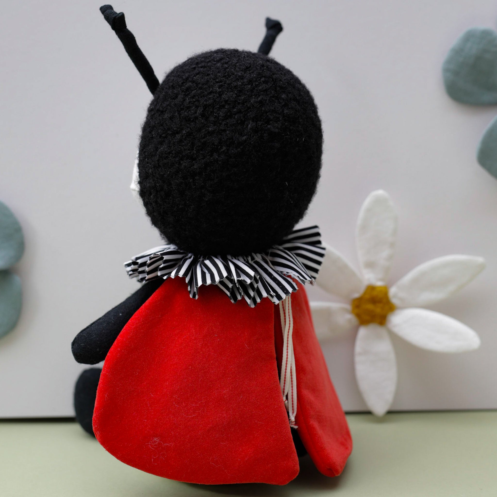 Black Soft Wool-Feel Bouclé Fabric – Fat Quarter