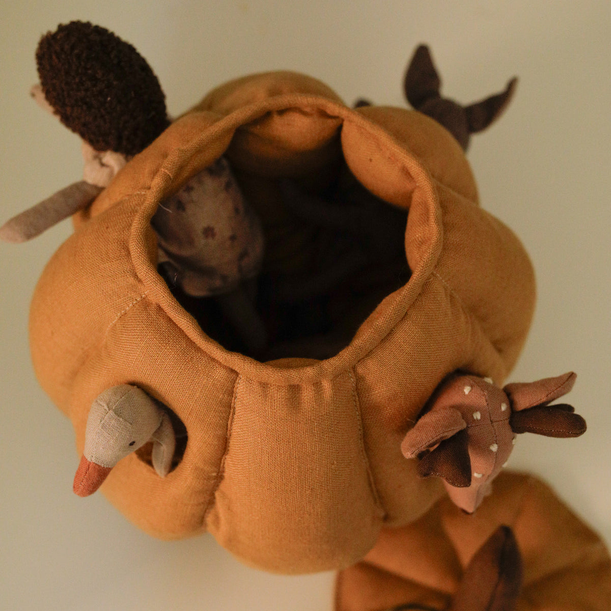 A Very Occupied Pumpkin — Sewing Pattern & Tutorial