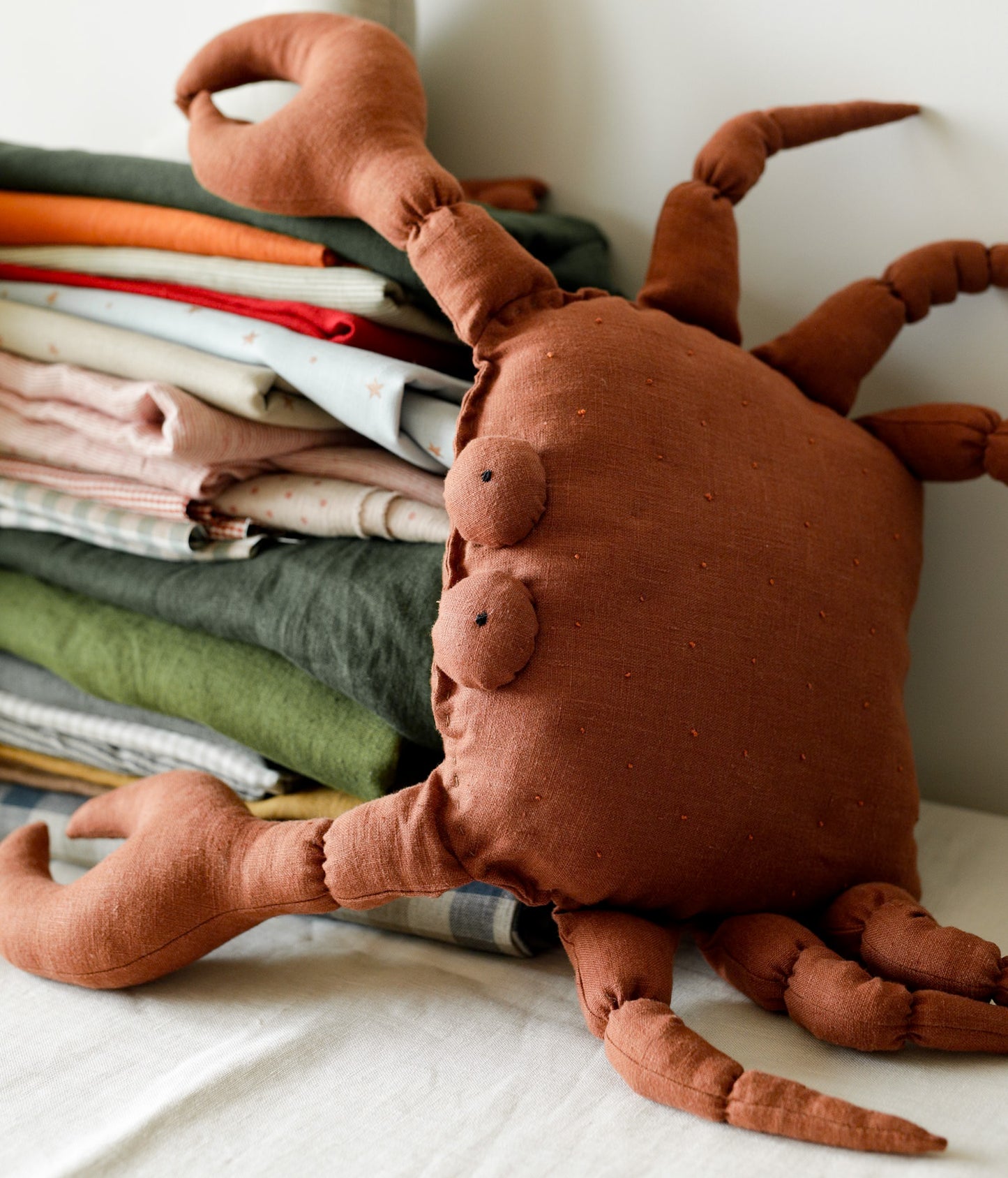 Crab(s) linen toy