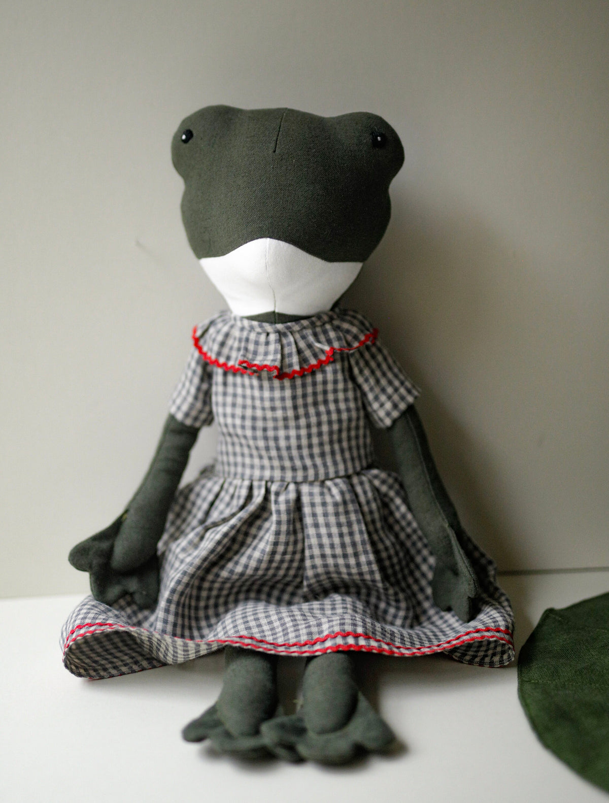 Frog & Toad Soft Toy Sewing Pattern PDF + Full Tutorial | EFI Friends | 55 cm Heirloom Toy