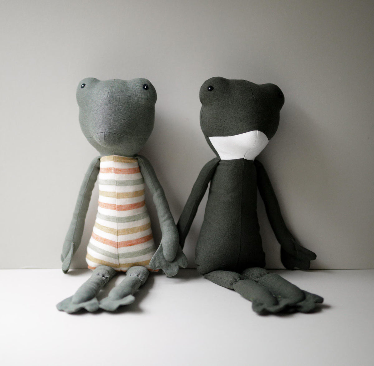 Frog & Toad Soft Toy Sewing Pattern PDF + Full Tutorial | EFI Friends | 55 cm Heirloom Toy