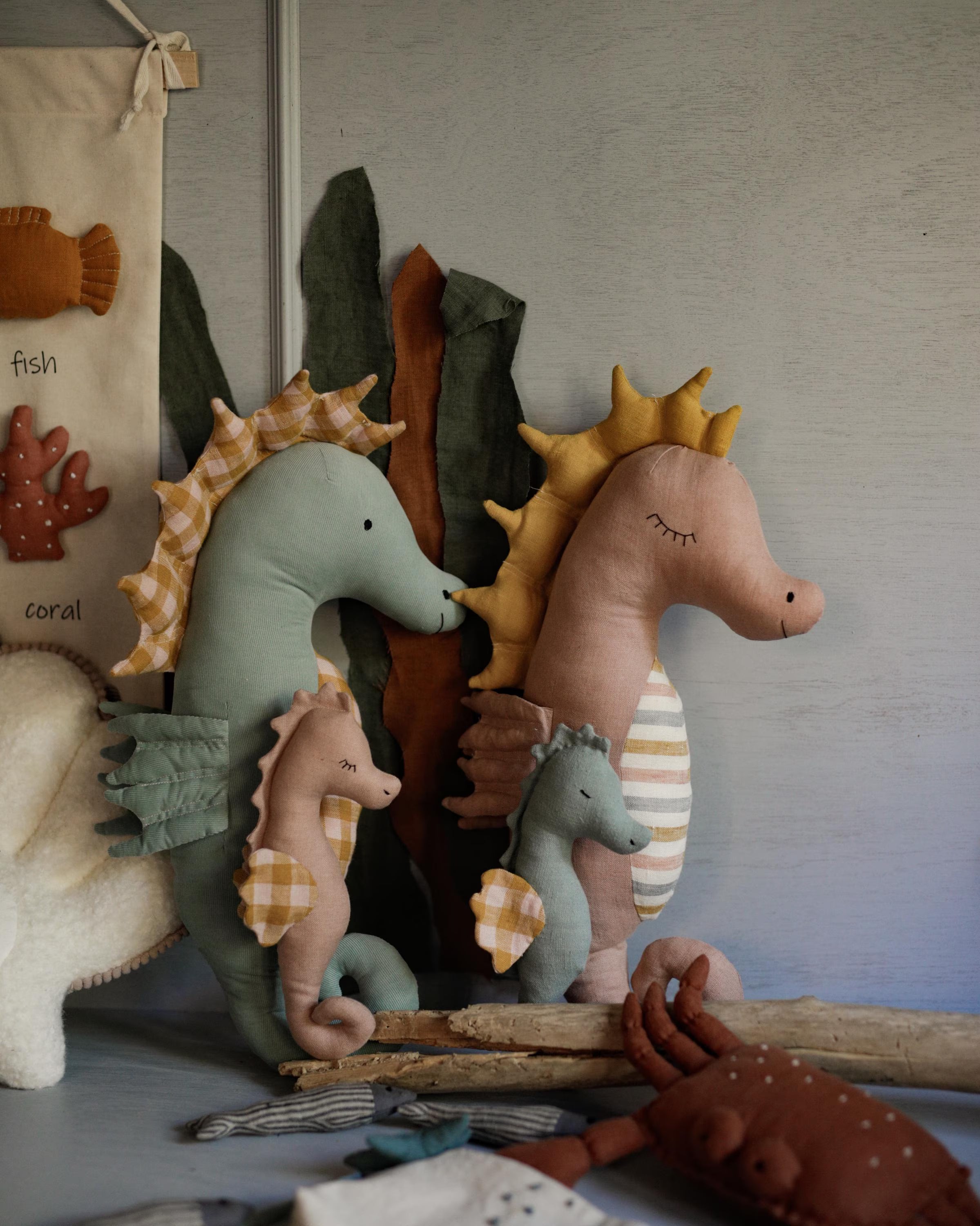 Seahorse family mama, papa and babies PDF sewing pattern and tutorial