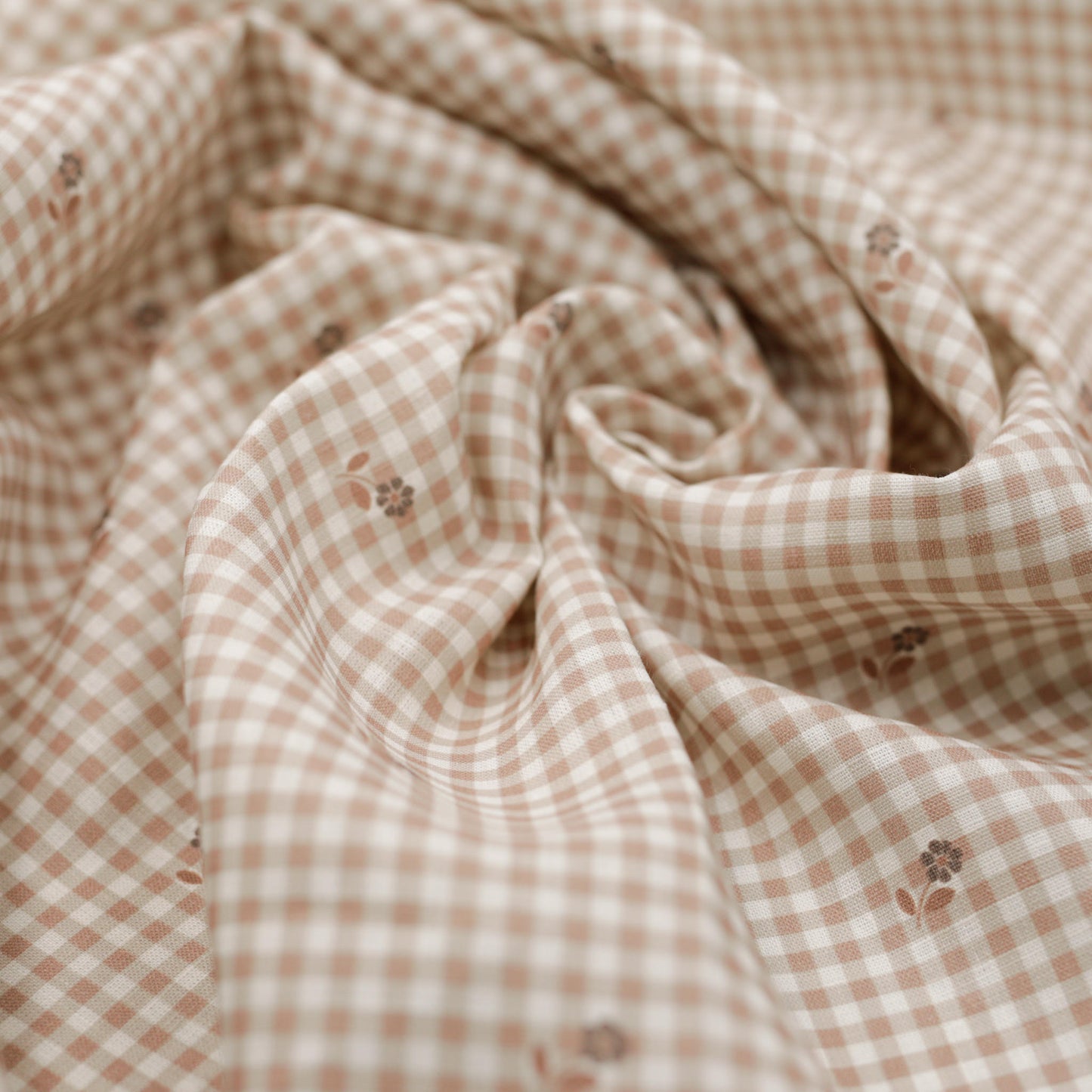 Gingham and flowers 100% linen fabric